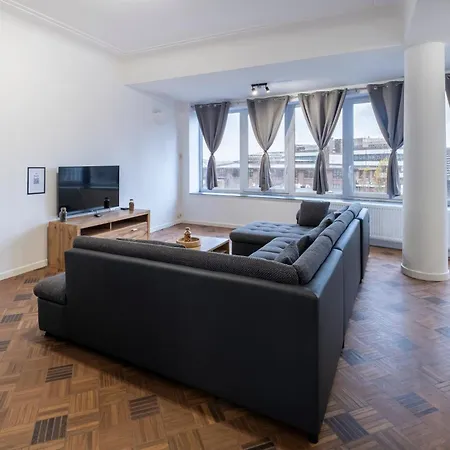 Nomad - Henin Charleroi