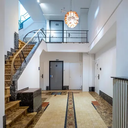 Nomad - Henin * Charleroi